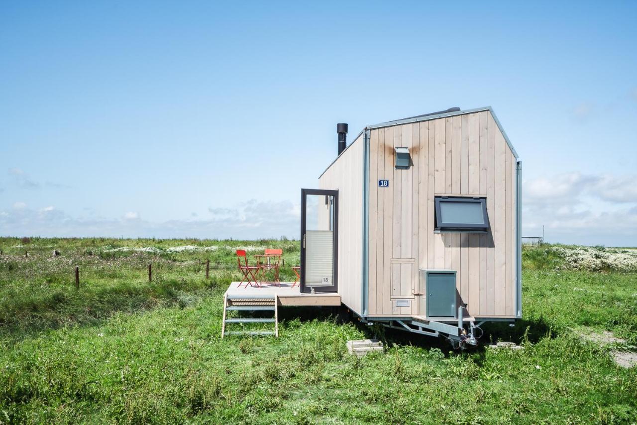 Tiny House Pioneer 18 Zur Meerseite - Green Tiny Village Harlesiel Каролинензиль Экстерьер фото